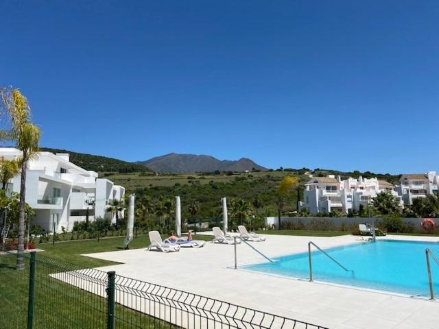 Palmsea Marbella-Estepona Buenas Noches Buitenkant foto